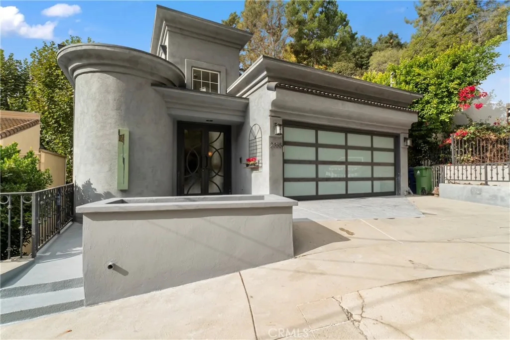 2355 N Beverly Glen Boulevard, Los Angeles, California 90077 home-pic-3