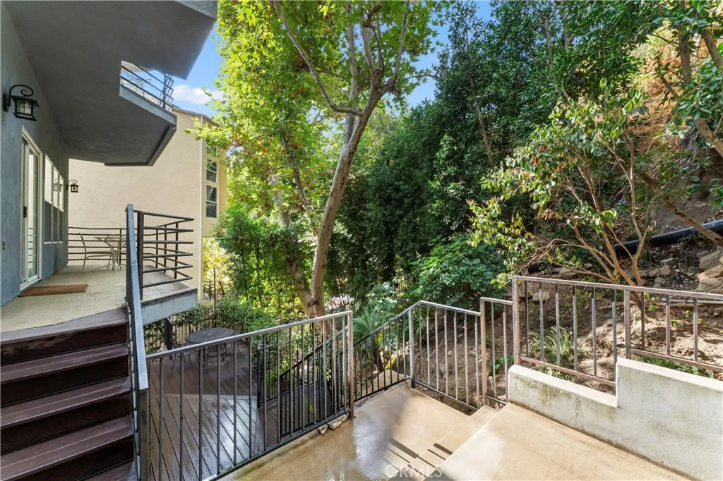 2355 N Beverly Glen Boulevard, Los Angeles, California 90077 home-pic-44