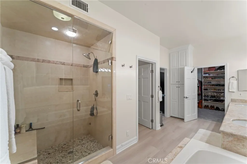 2355 N Beverly Glen Boulevard, Los Angeles, California 90077 home-pic-21