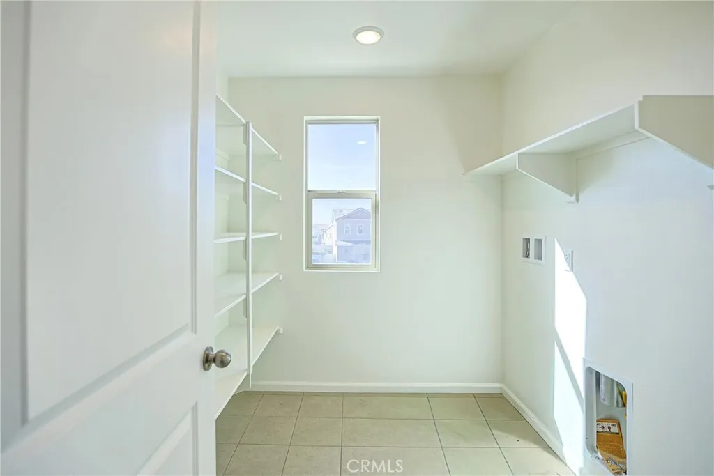 1461 Pluto Court, Beaumont, California 92223 home-pic-36