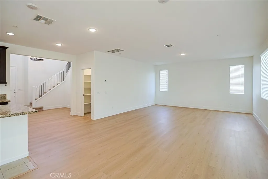1461 Pluto Court, Beaumont, California 92223 home-pic-12