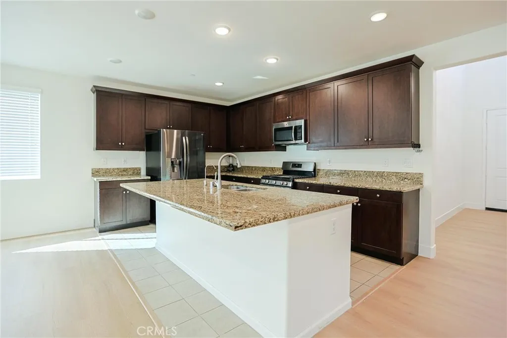 1461 Pluto Court, Beaumont, California 92223 home-pic-7