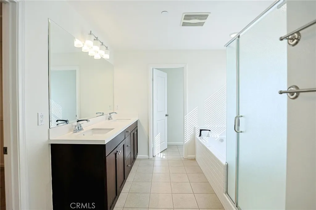 1461 Pluto Court, Beaumont, California 92223 home-pic-32