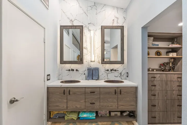 26_11522837_172552_172552-EI-125