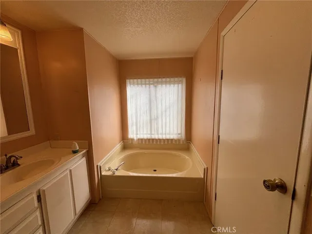 Main bathroom