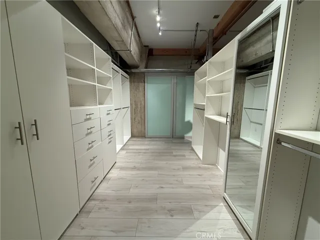 530 S Hewitt 146, Los Angeles, California 90013