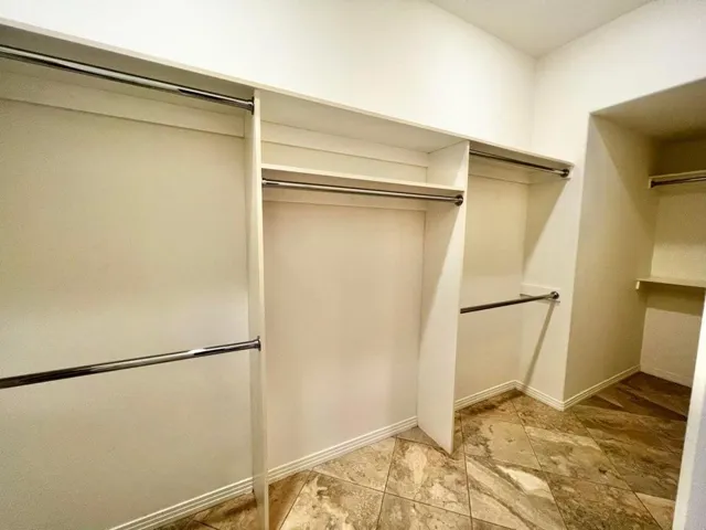 20221204054745887886000000-o