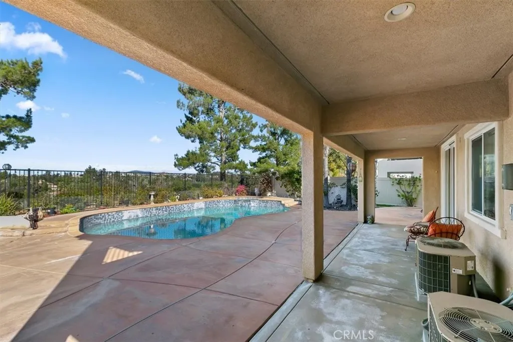 32856 Northshire Circle, Temecula, California 92592 home-pic-45