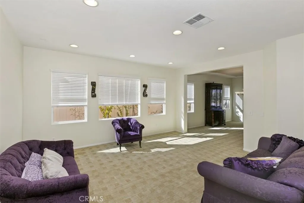 32856 Northshire Circle, Temecula, California 92592 home-pic-12