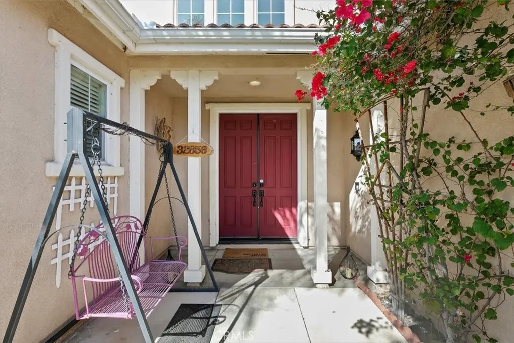 32856 Northshire Circle, Temecula, California 92592 home-pic-7