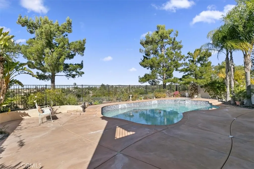 32856 Northshire Circle, Temecula, California 92592 home-pic-47