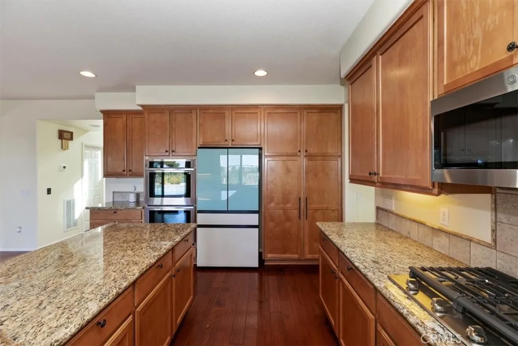 32856 Northshire Circle, Temecula, California 92592 home-pic-24