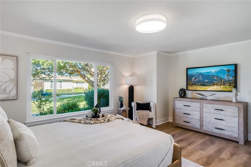 229 Monte Vista 12, San Clemente, California 92672 home-pic-15