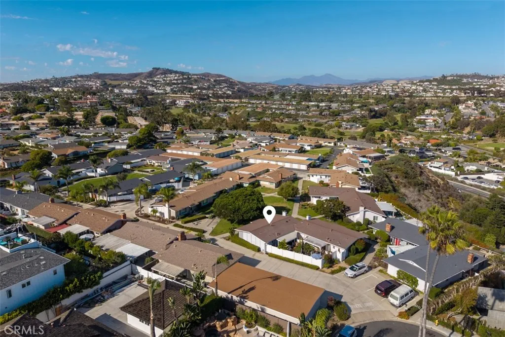 229 Monte Vista 12, San Clemente, California 92672 home-pic-32