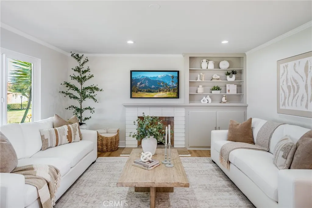 229 Monte Vista 12, San Clemente, California 92672 home-pic-2
