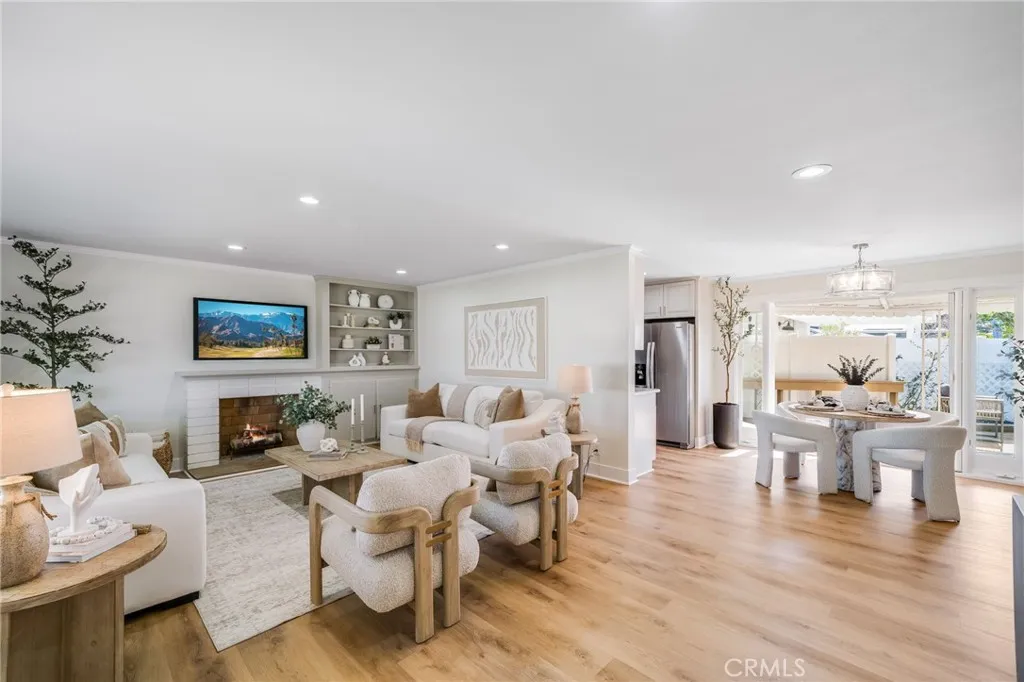 229 Monte Vista 12, San Clemente, California 92672 home-pic-1
