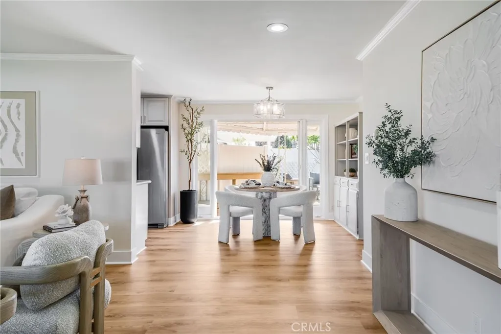 229 Monte Vista 12, San Clemente, California 92672 home-pic-20