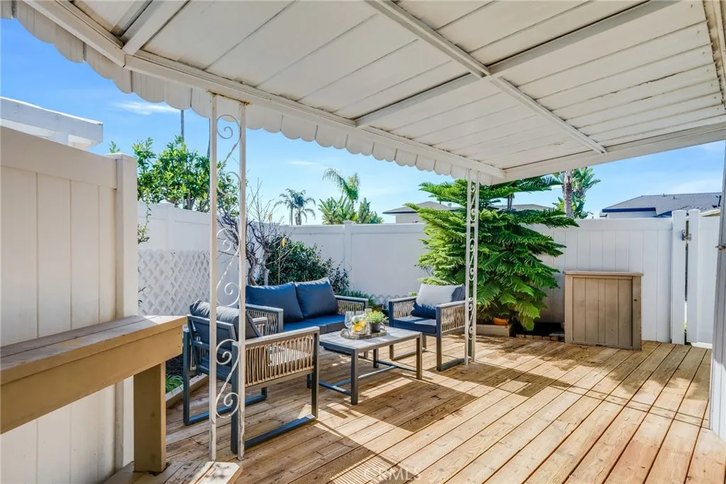 229 Monte Vista 12, San Clemente, California 92672 home-pic-18