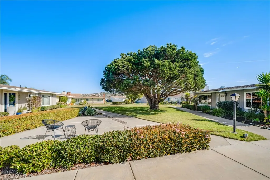 229 Monte Vista 12, San Clemente, California 92672 home-pic-22