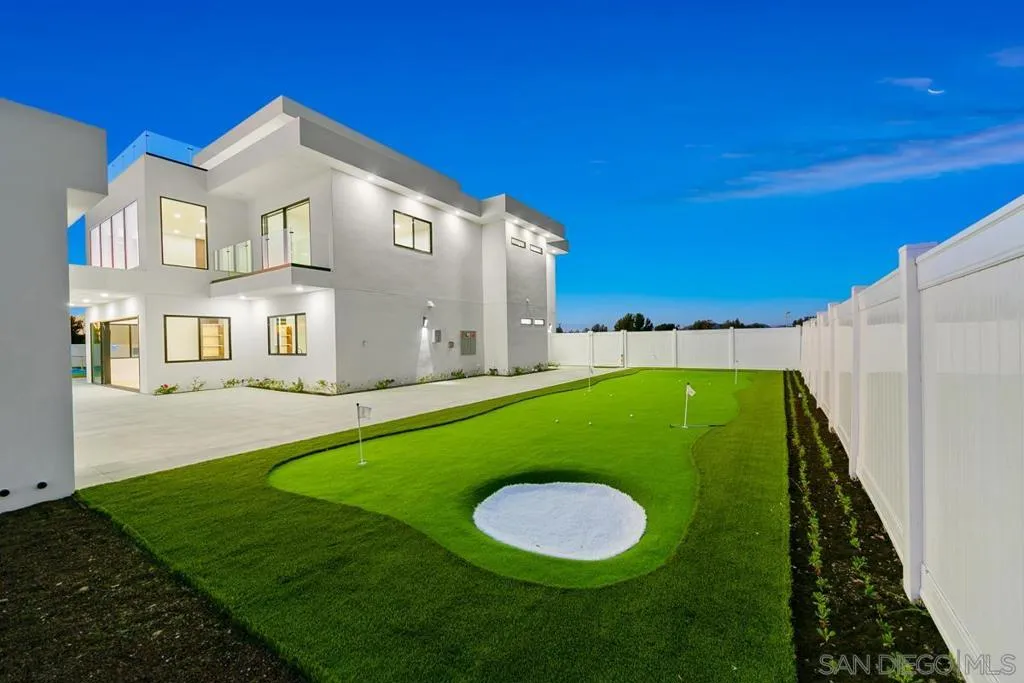 41955 Altanos Road, Temecula, California 92592 home-pic-8