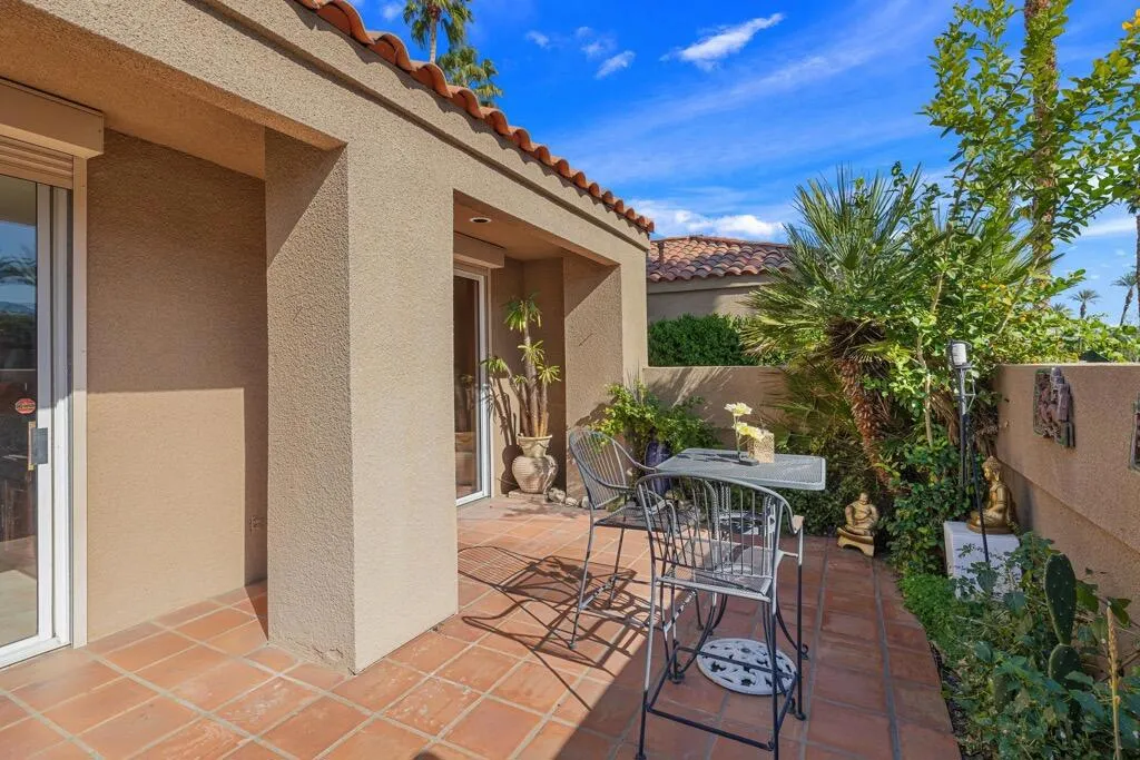 92 Lake Shore Drive, Rancho Mirage, California 92270 home-pic-22
