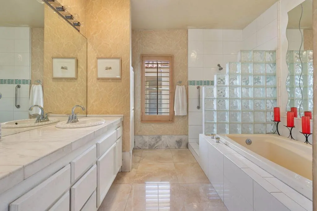 92 Lake Shore Drive, Rancho Mirage, California 92270 home-pic-36