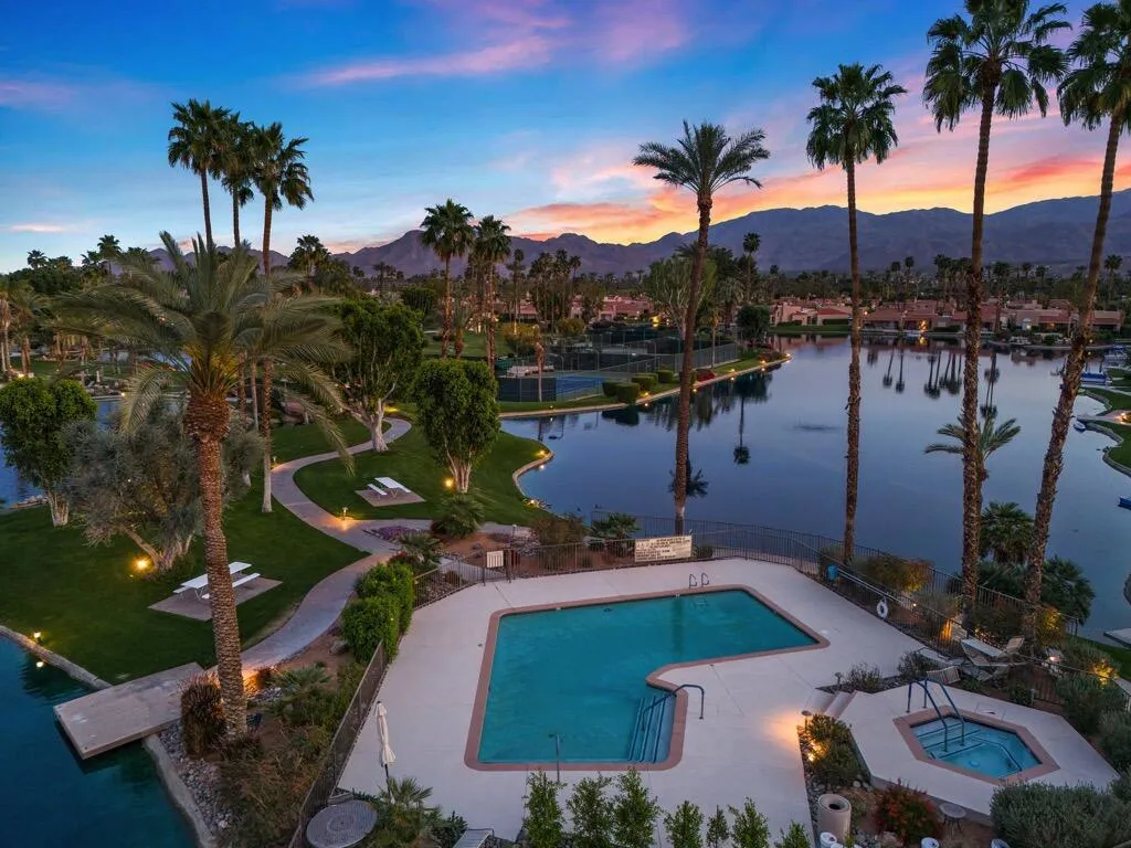 92 Lake Shore Drive, Rancho Mirage, California 92270 home-pic-57