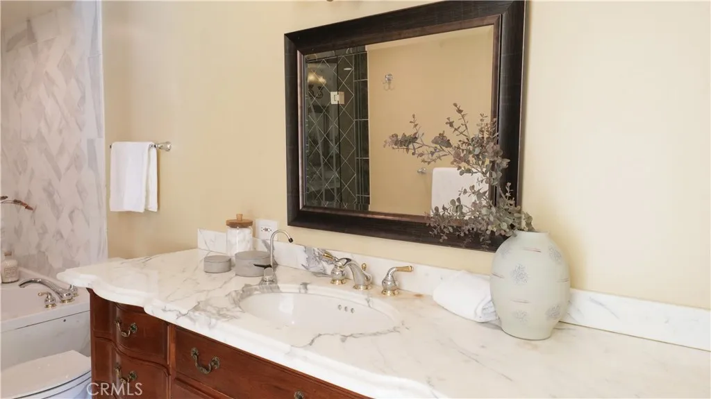 4403 W Coast, Newport Beach, California 92663 home-pic-27