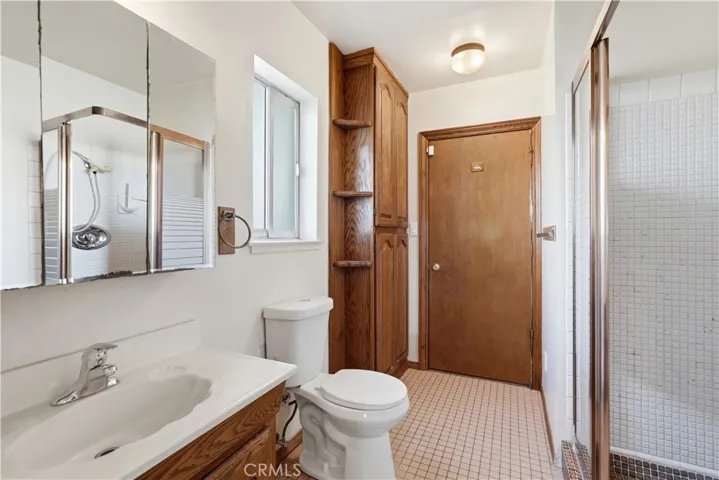 3/4 bathroom