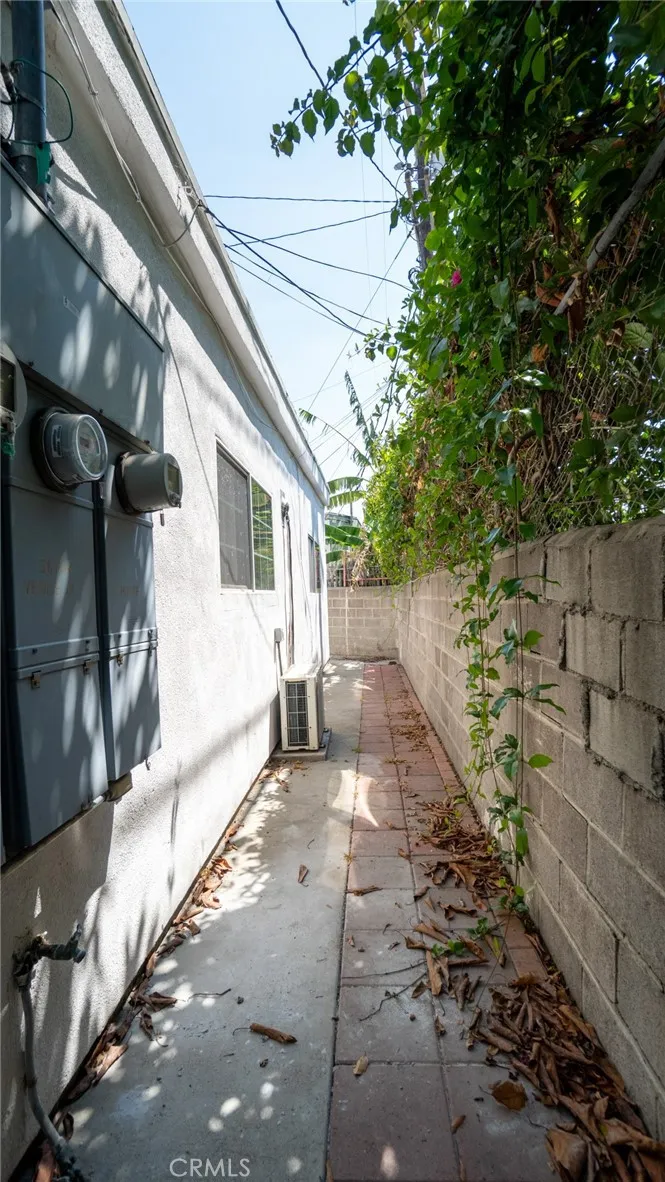 5618 Venice Boulevard, Los Angeles, California 90019 home-pic-44