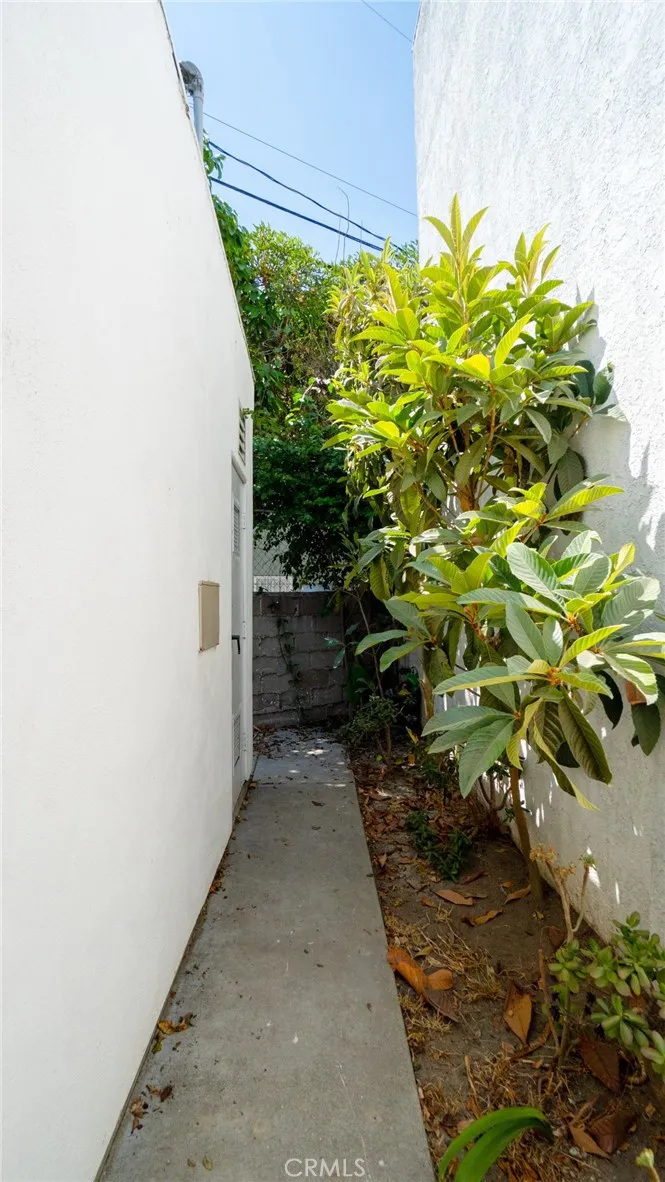 5618 Venice Boulevard, Los Angeles, California 90019 home-pic-43
