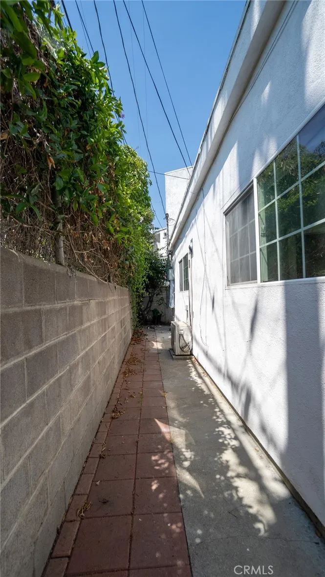 5618 Venice Boulevard, Los Angeles, California 90019 home-pic-45