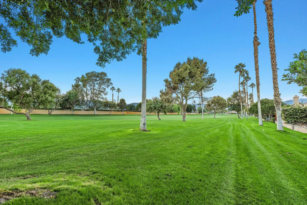 77723 Woodhaven Drive S, Palm Desert, California 92211 home-pic-31