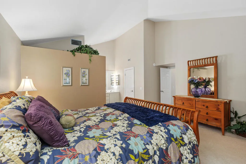 77723 Woodhaven Drive S, Palm Desert, California 92211 home-pic-23