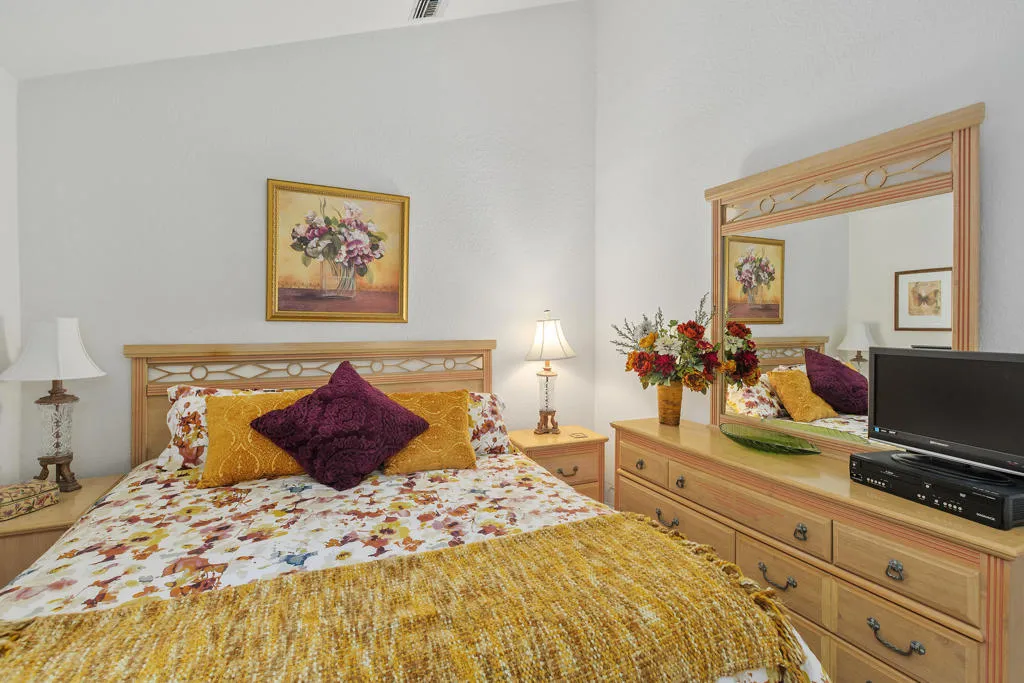77723 Woodhaven Drive S, Palm Desert, California 92211 home-pic-17