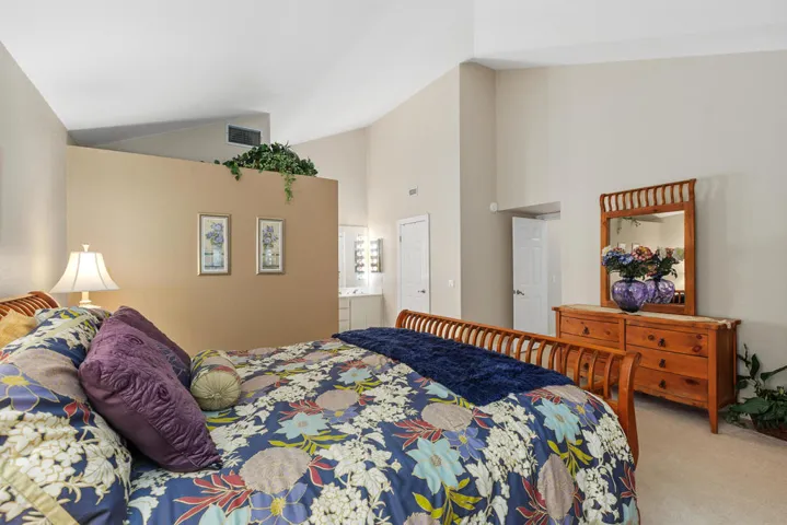 28_11949764_184955_184955-EI-128