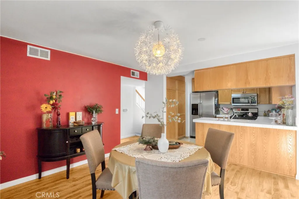 15760 Midwood, Granada Hills, California 91344 home-pic-15