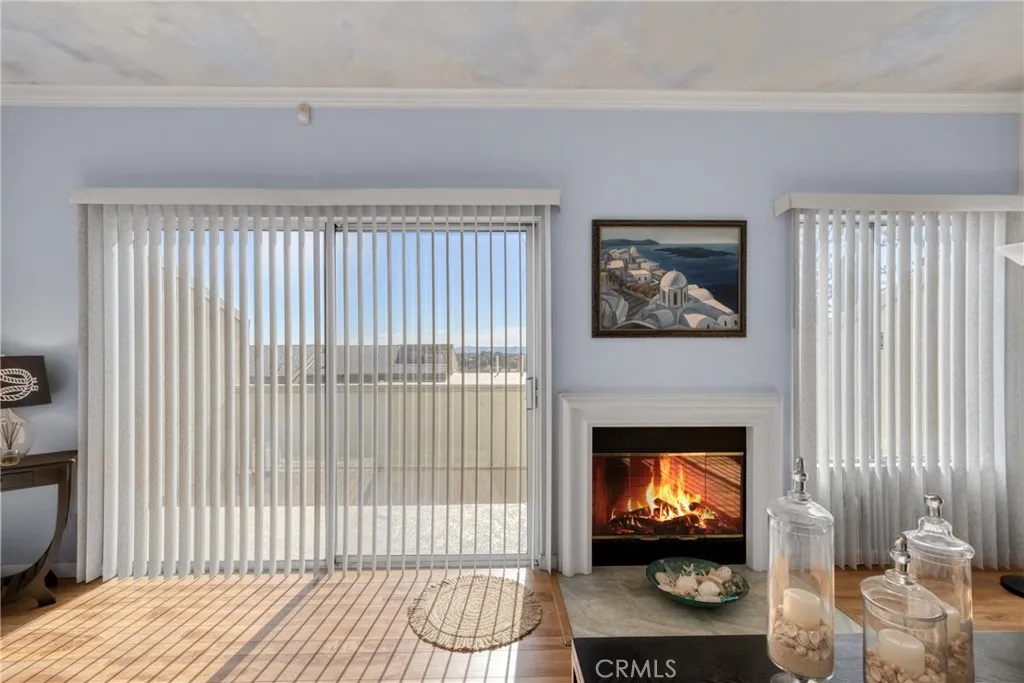 15760 Midwood, Granada Hills, California 91344 home-pic-7