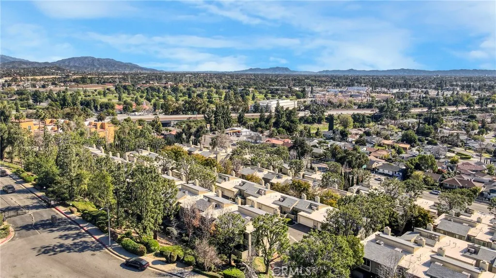 15760 Midwood, Granada Hills, California 91344 home-pic-37