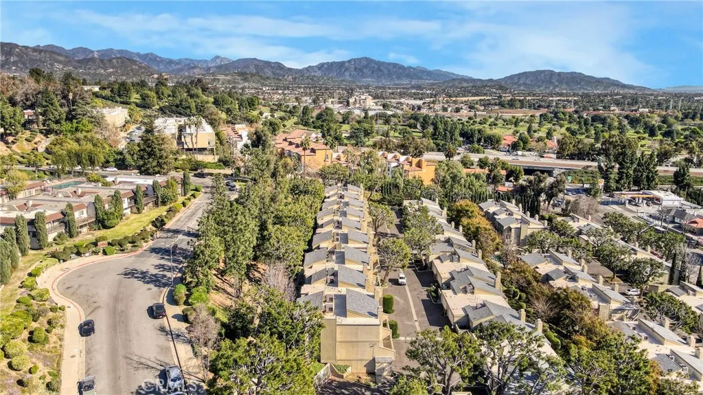 15760 Midwood, Granada Hills, California 91344 home-pic-38