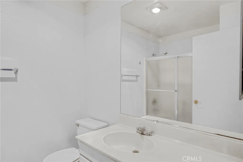 15760 Midwood, Granada Hills, California 91344 home-pic-24
