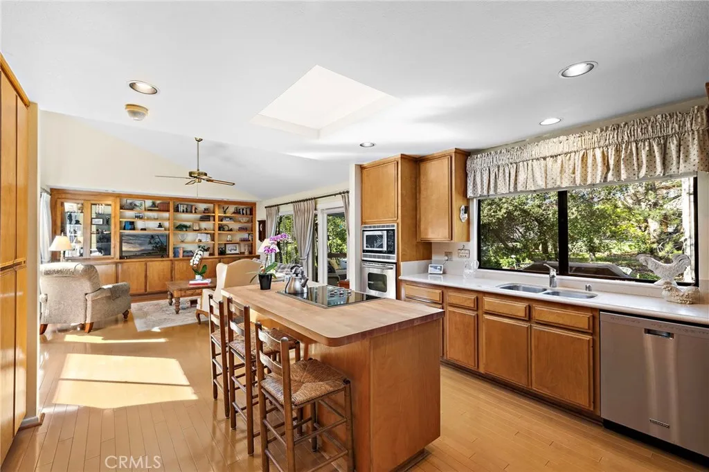 31551 Via Coyote, Coto De Caza, California 92679 home-pic-19