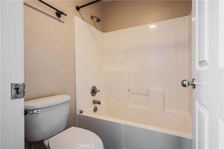 Second upstairs bathroom(2)