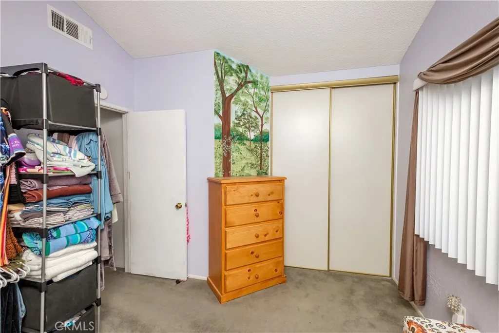 12455 Highgate Avenue, Victorville, California 92395 home-pic-39