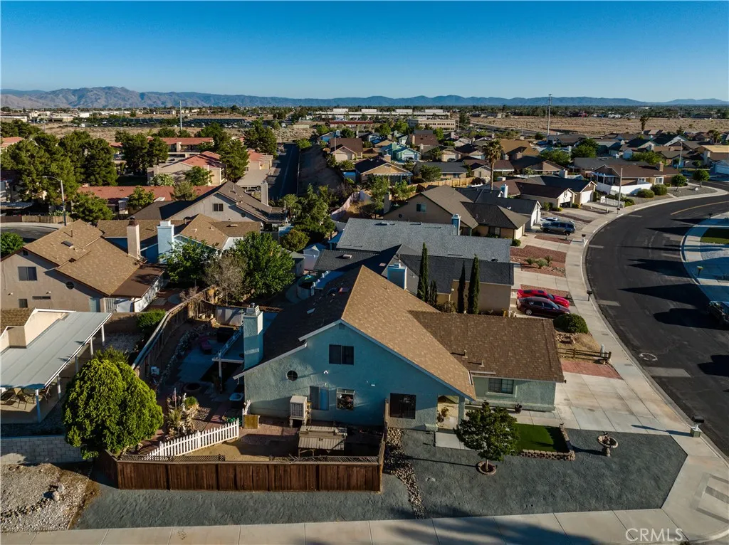 12455 Highgate Avenue, Victorville, California 92395 home-pic-7
