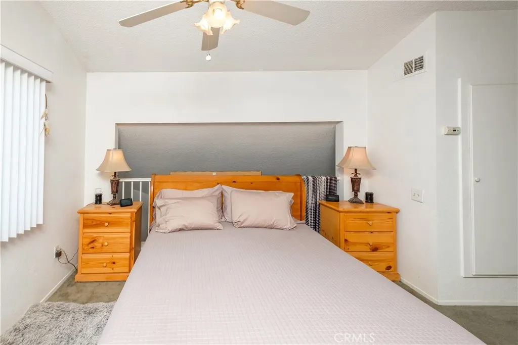 12455 Highgate Avenue, Victorville, California 92395 home-pic-33