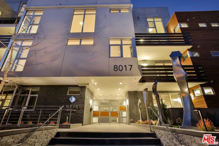 8017 W Norton Avenue 402, West Hollywood, California 90046
