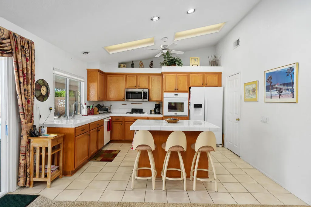77730 Missouri Drive, Palm Desert, California 92211 home-pic-11
