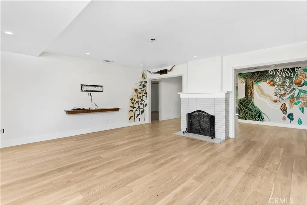 1374 Prospect Drive, Redlands, California 92373 home-pic-5