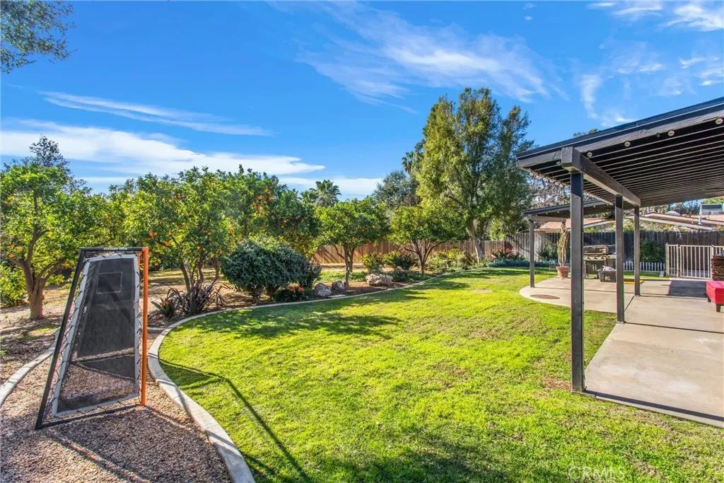 1374 Prospect Drive, Redlands, California 92373 home-pic-30